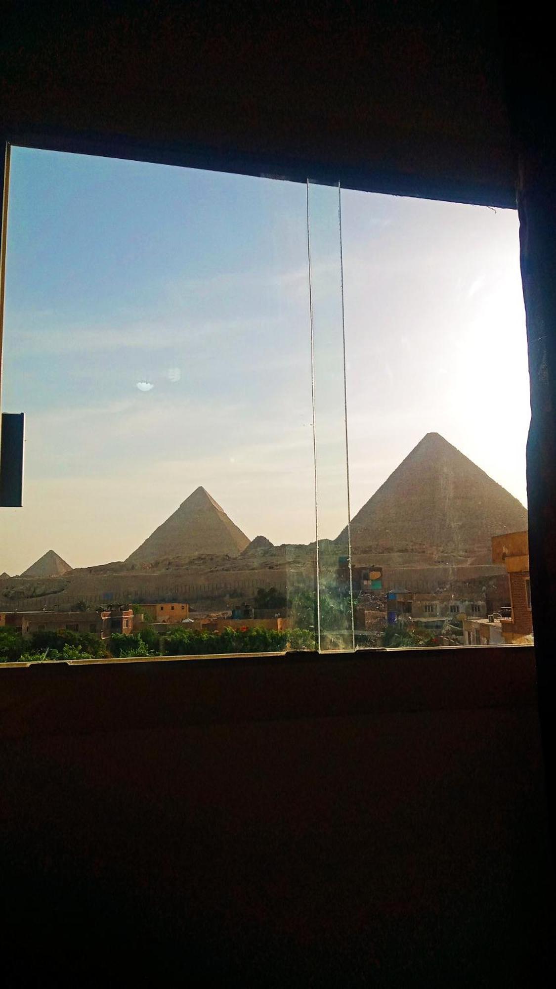 Pyramids Show Hotel Kafret el-Gabal 외부 사진