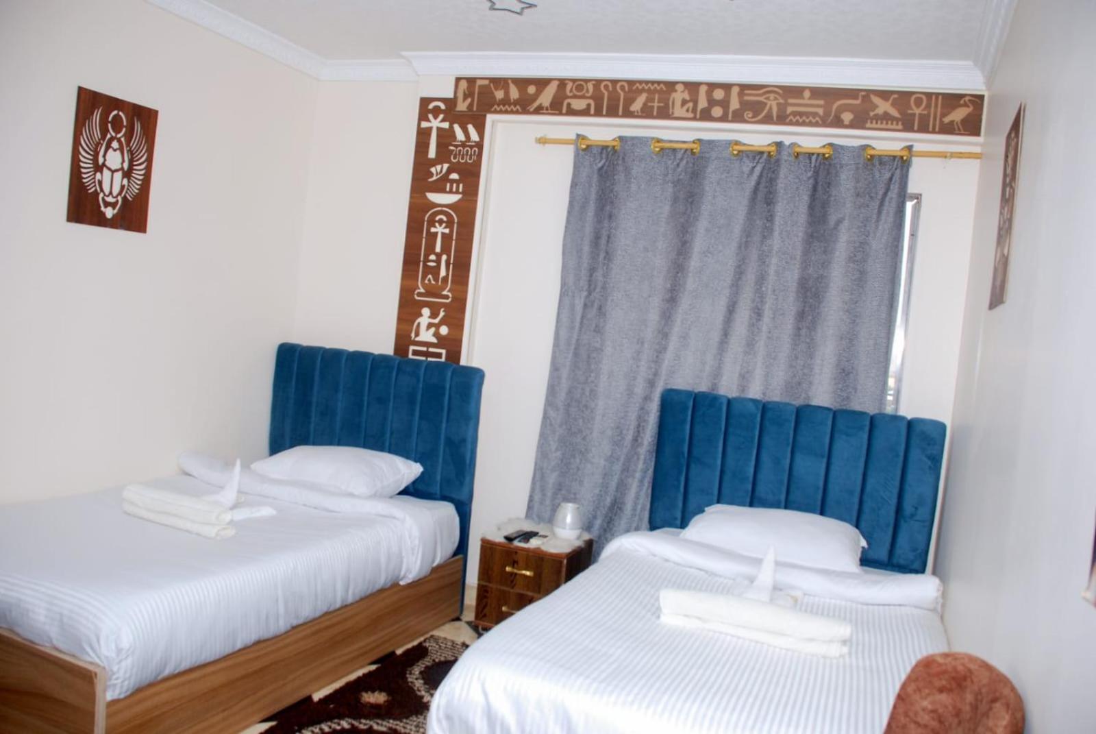 Pyramids Show Hotel Kafret el-Gabal 외부 사진
