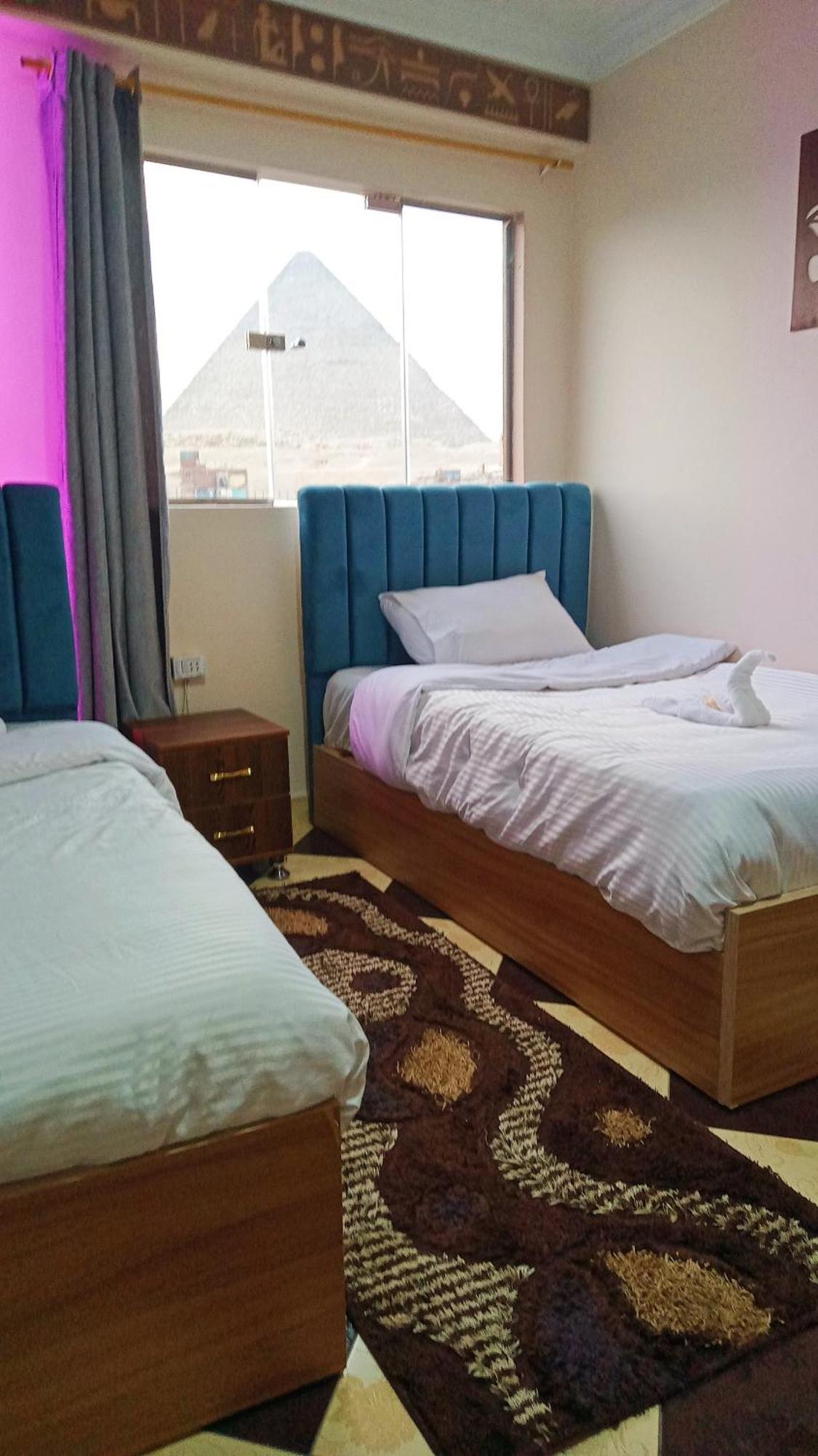 Pyramids Show Hotel Kafret el-Gabal 외부 사진