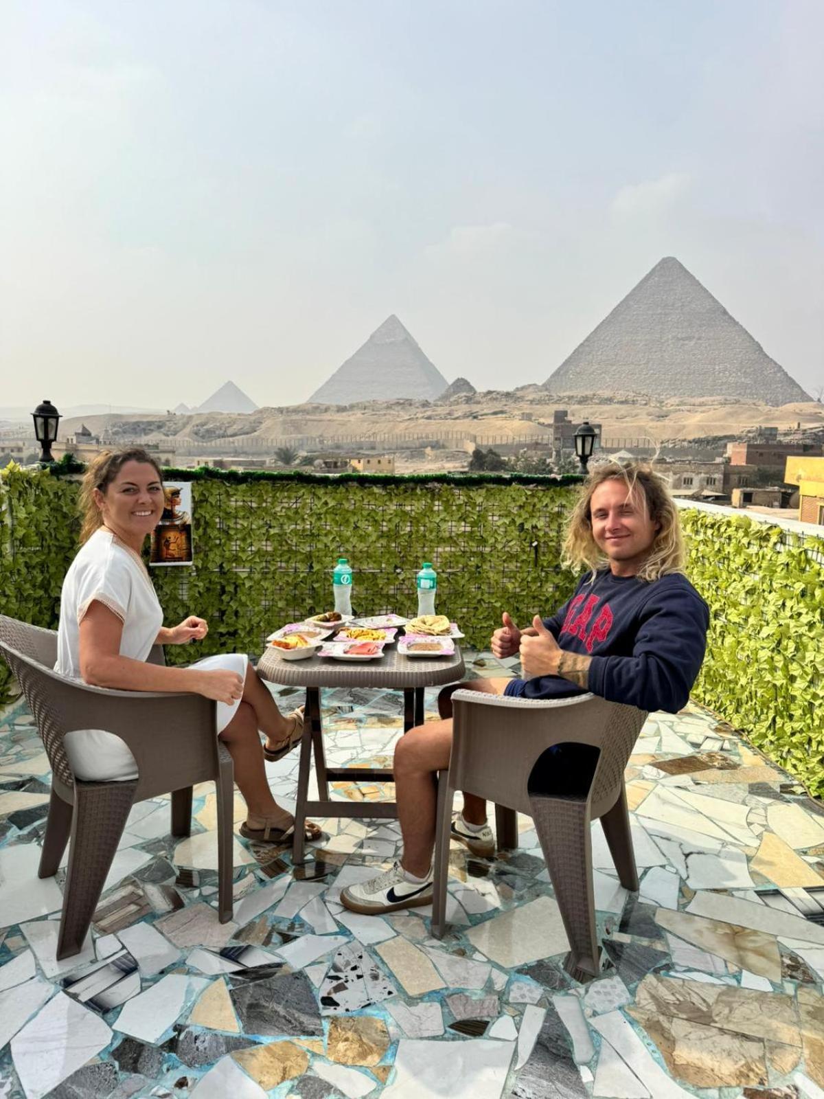 Pyramids Show Hotel Kafret el-Gabal 외부 사진